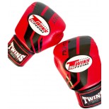 Боксерские перчатки Twins Special с рисунком (FBGV-43 red/black)